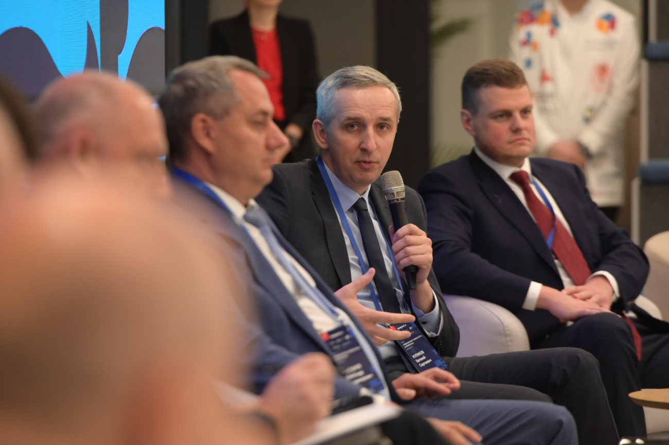 Ректор СибГМУ Евгений Куликов представил опыт трансформации на Всероссийском форуме «Медицинские университеты в Приоритете»