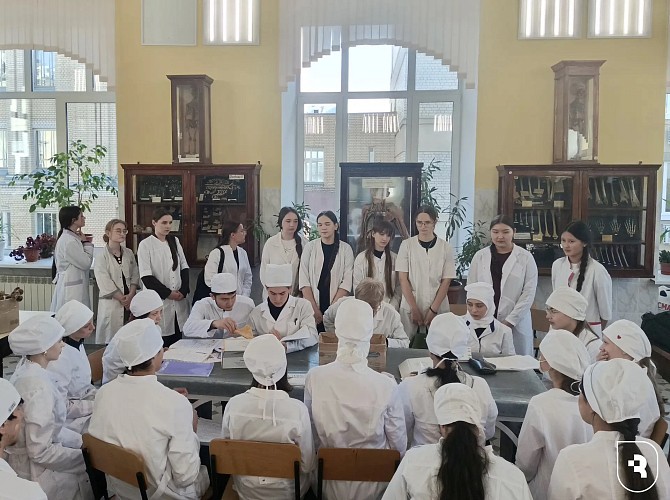 Более 1000 школьников со всей области приступили к занятиям в медклассах Саратовского ГМУ им. В.И. Разумовского
